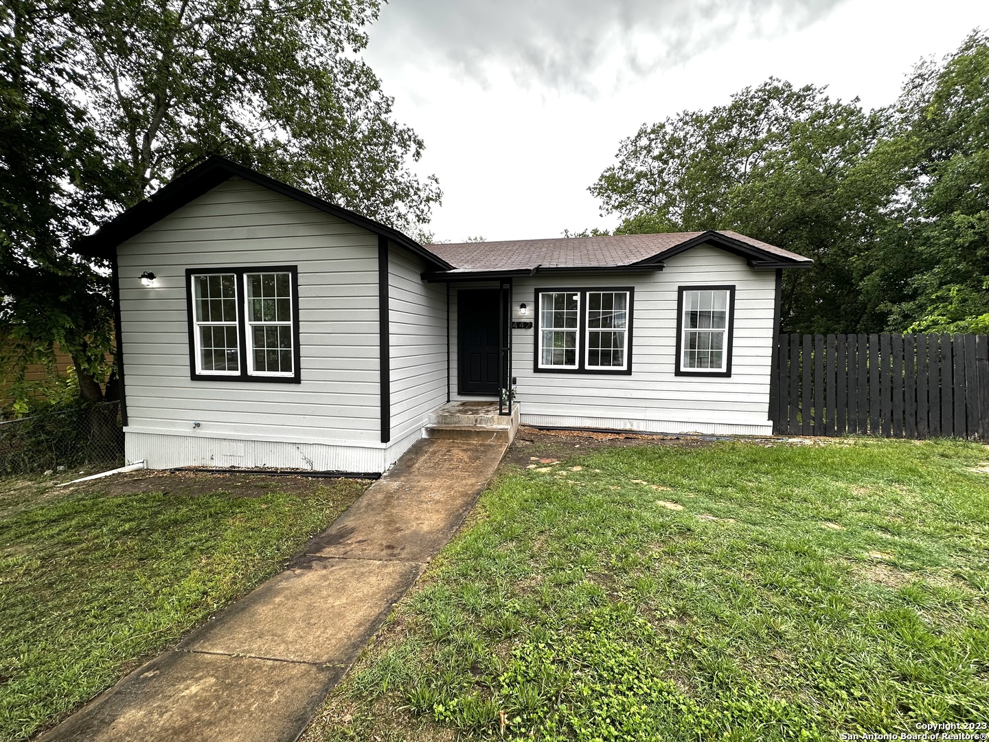 442 Prestwick Boulevard San Antonio TX 78223
