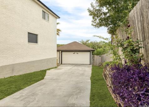 7738 Oakhill Park San Antonio TX 78249