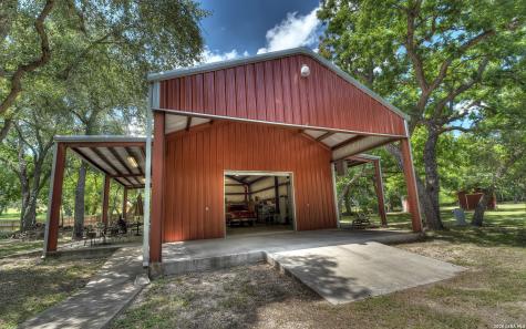 114 Trickling Creek Road Leakey TX 78873