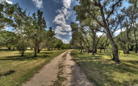 114 Trickling Creek Road Leakey TX 78873