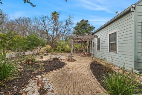 123 Armour Place San Antonio TX 78212
