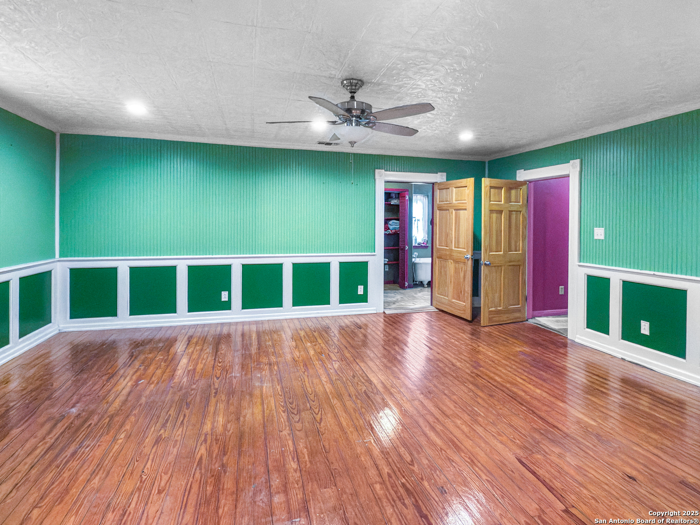 1175 W Coll New Braunfels TX 78130
