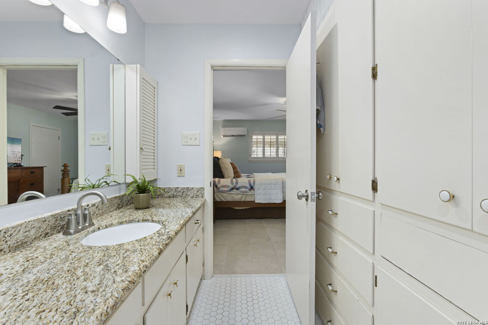 421 Windcrest Drive Windcrest TX 78239