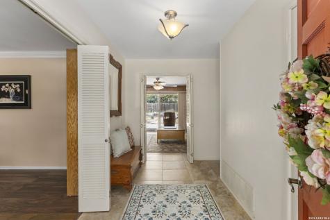 421 Windcrest Drive Windcrest TX 78239