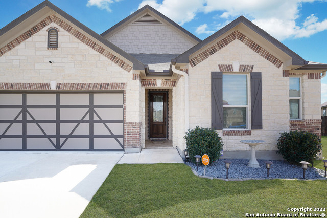 7926 Stalemate Cove San Antonio TX 78254