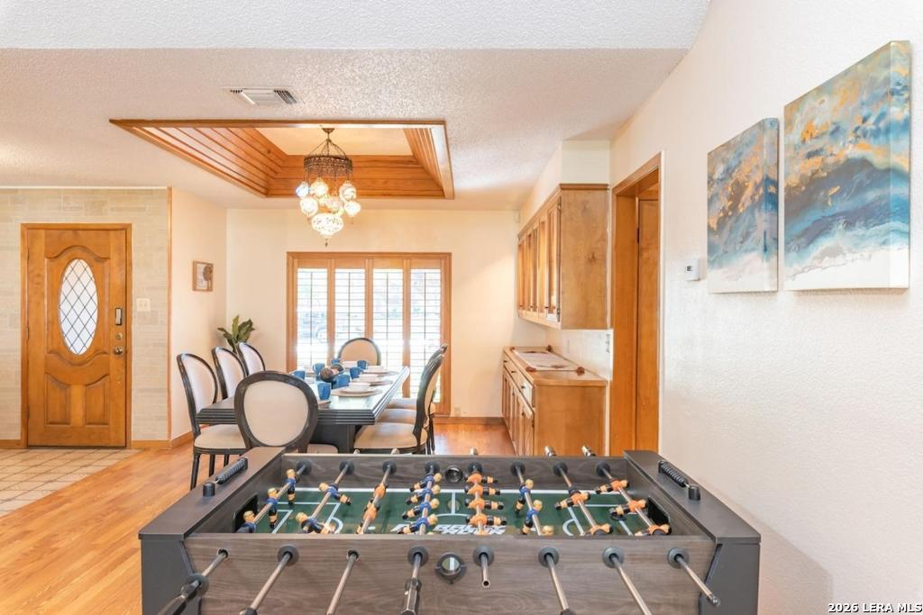 1423 Vista Del Monte San Antonio TX 78216