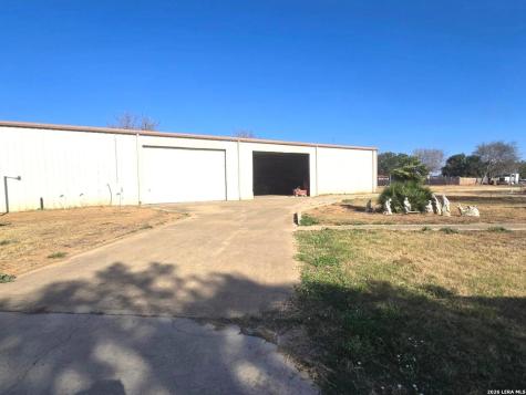 18970 W Fm 2790 Lytle TX 78052