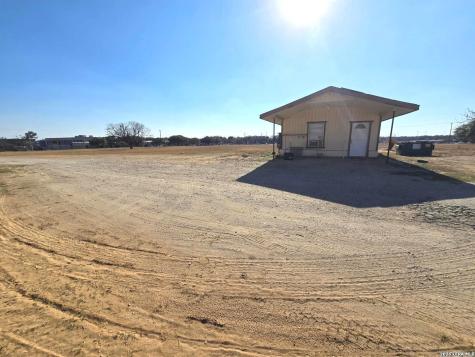 18970 W Fm 2790 Lytle TX 78052