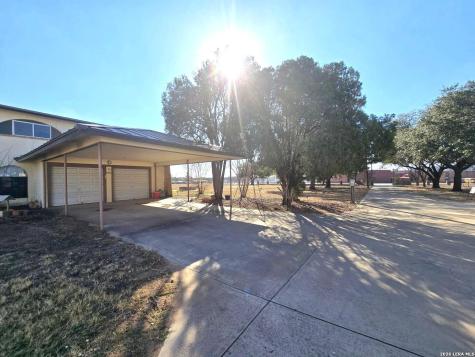 18970 W Fm 2790 Lytle TX 78052