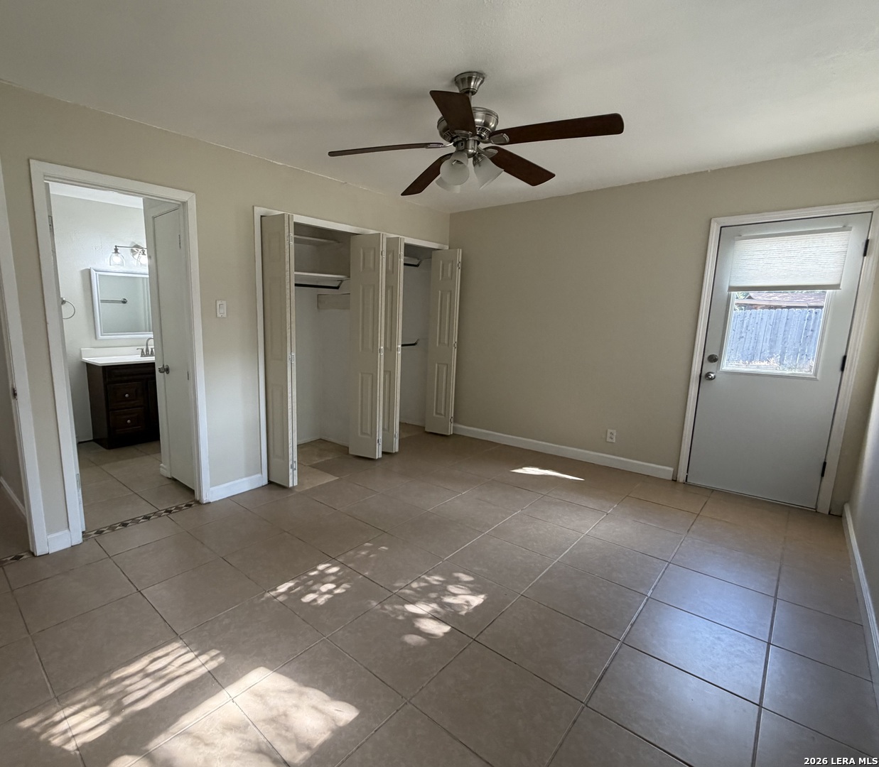 8707 Tamarisk San Antonio TX 78240