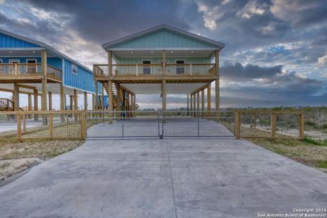 371 Misty Oak Rockport TX 78382
