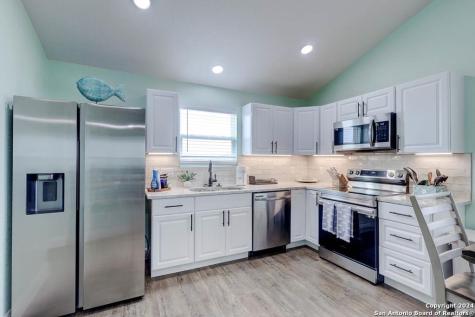 371 Misty Oak Rockport TX 78382