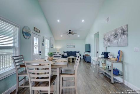 371 Misty Oak Rockport TX 78382