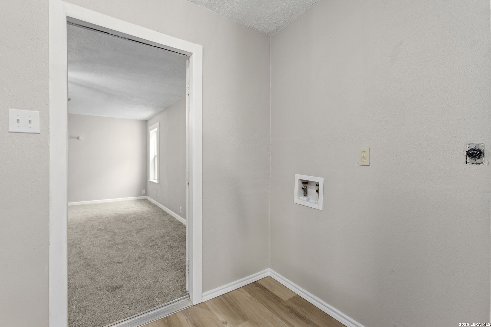 6146 Valley Cliff San Antonio TX 78250