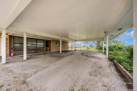 4875 Mount Olive Road Adkins TX 78101