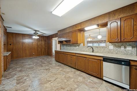 4875 Mount Olive Road Adkins TX 78101