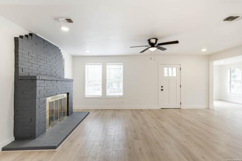 1002 Fulton San Antonio TX 78201