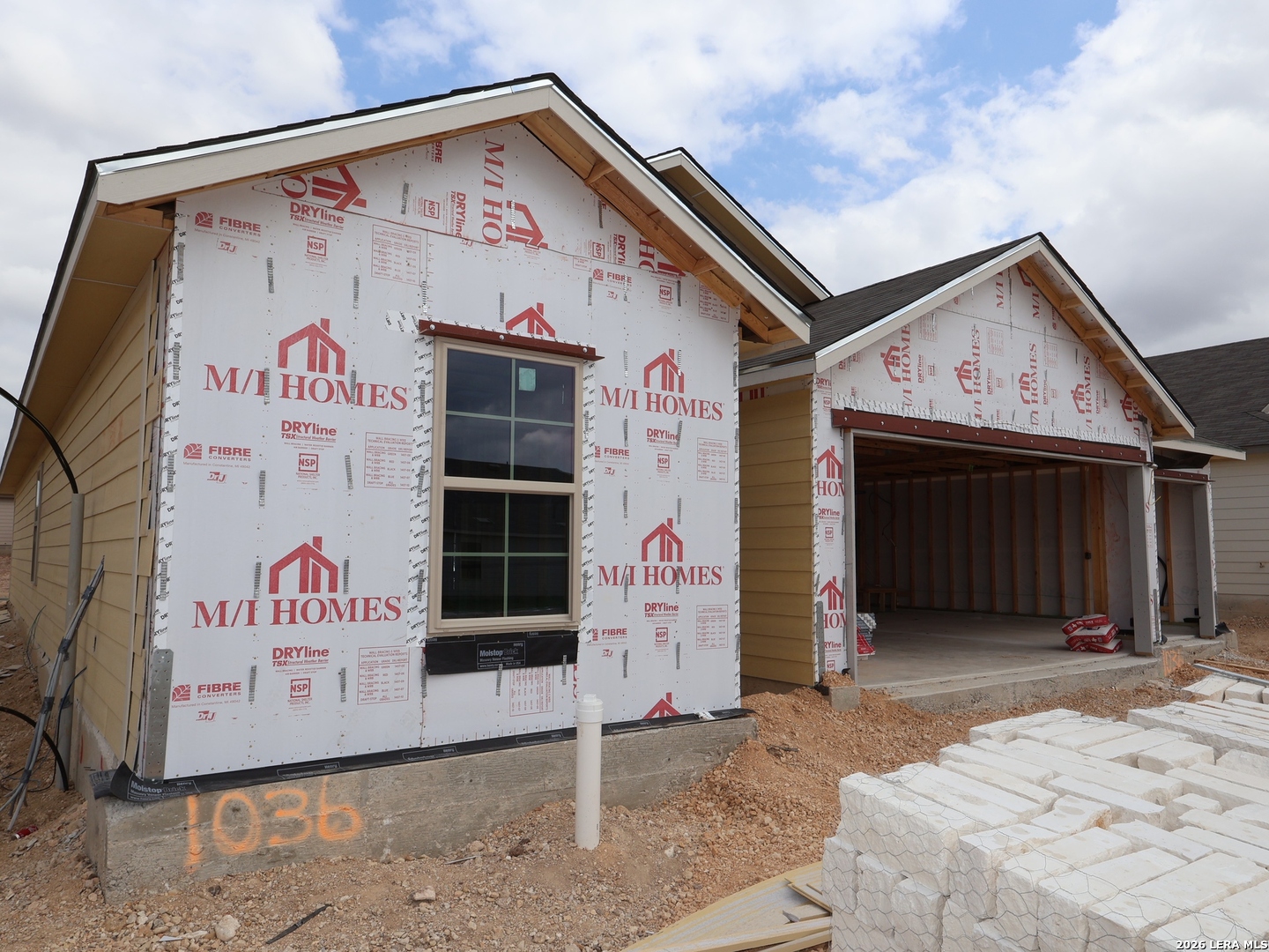 1036 Amber Lake Seguin TX 78155