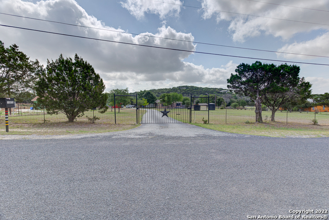 32070 Jay Bird Lane Bulverde TX 78163