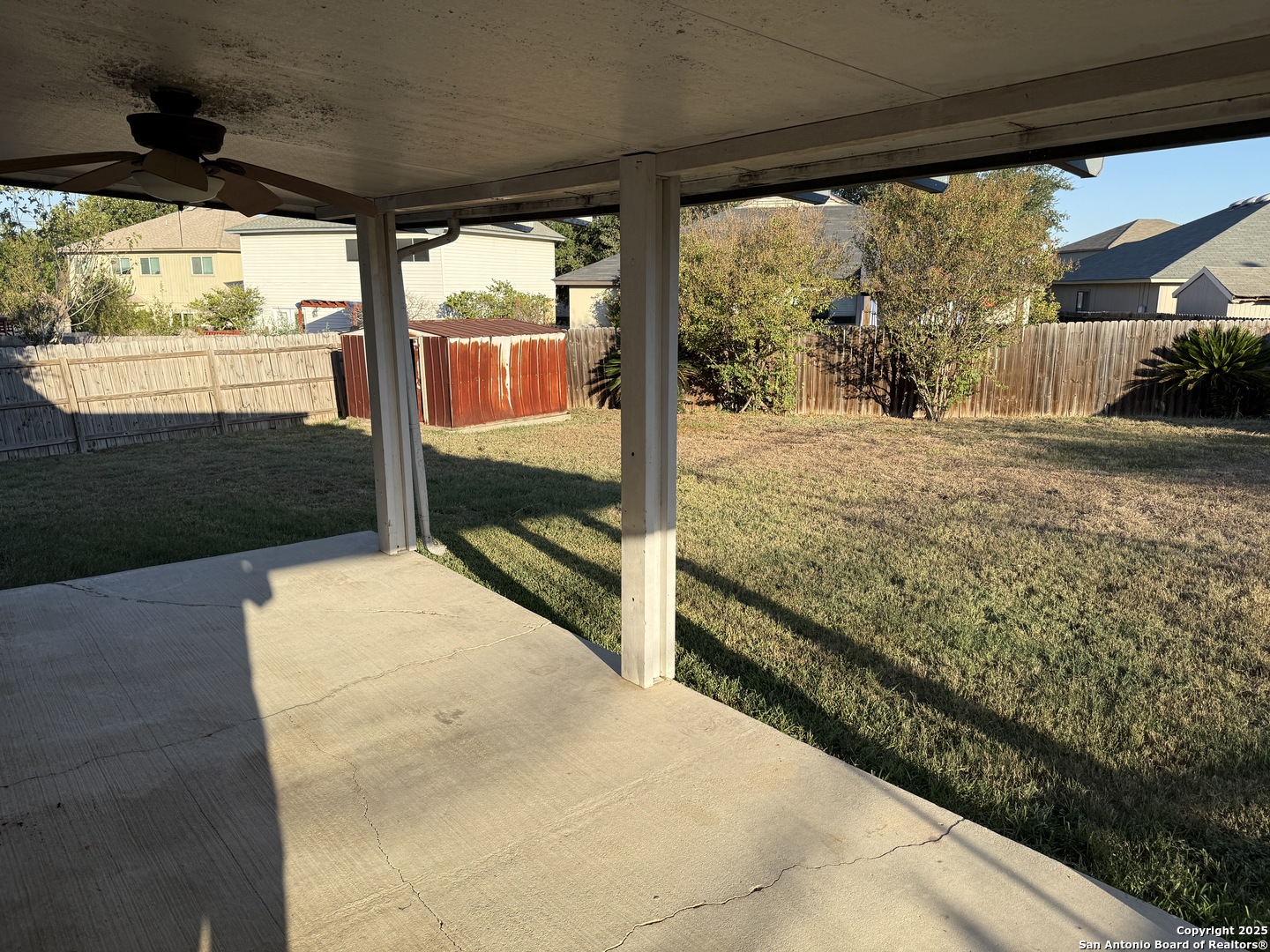 8015 Chestnut Gate Converse TX 78109