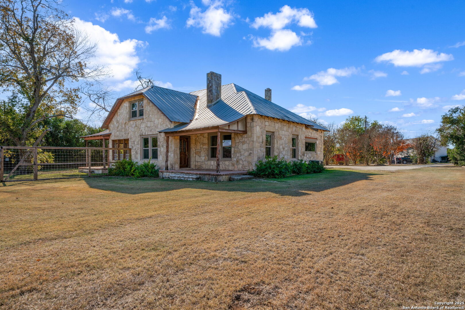 108 Oak Bluff Boerne TX 78006