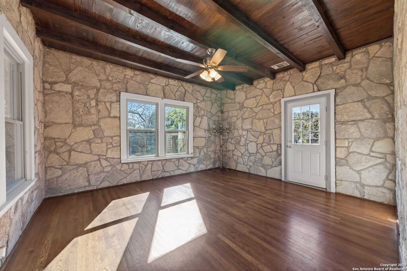 108 Oak Bluff Boerne TX 78006