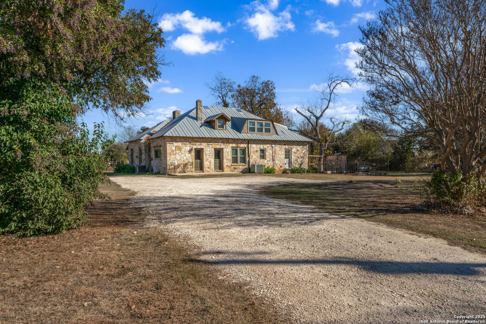 108 Oak Bluff Boerne TX 78006