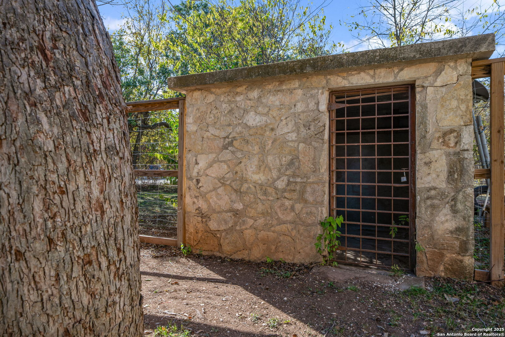 108 Oak Bluff Boerne TX 78006