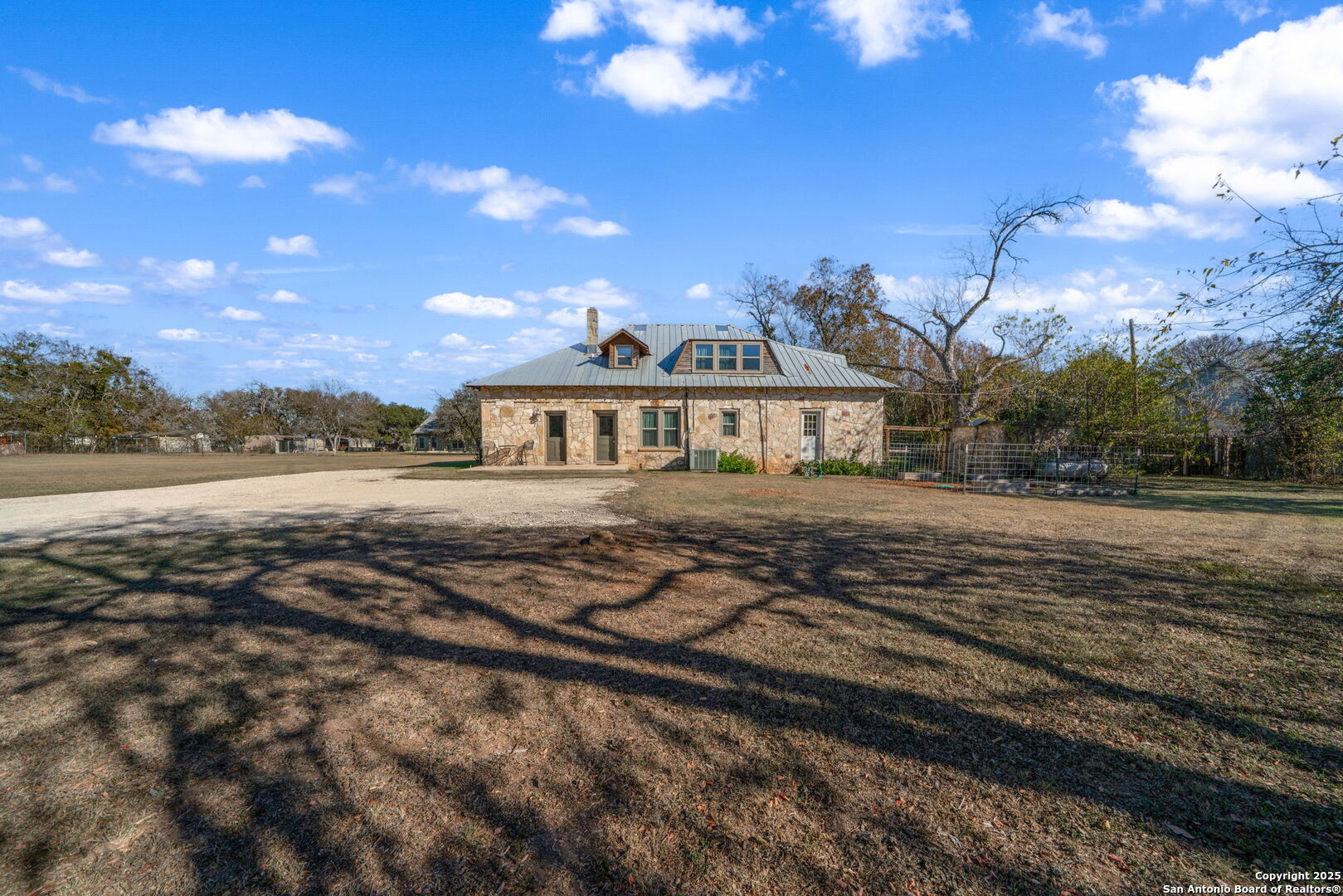108 Oak Bluff Boerne TX 78006