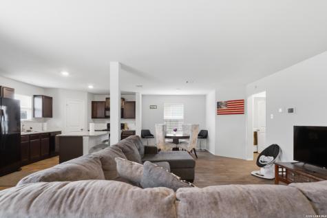 6451 Legato Curve San Antonio TX 78252