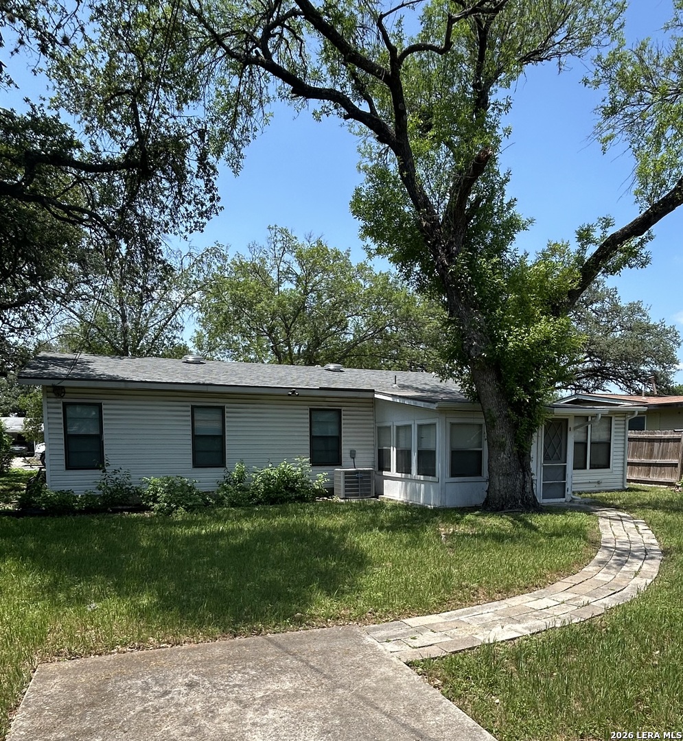 134 Rosewood Drive Universal City TX 78148