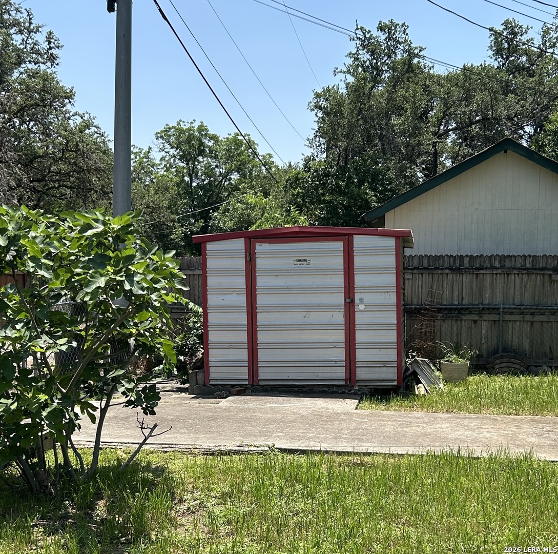 134 Rosewood Drive Universal City TX 78148