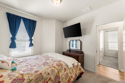 14902 Ardilla San Antonio TX 78217