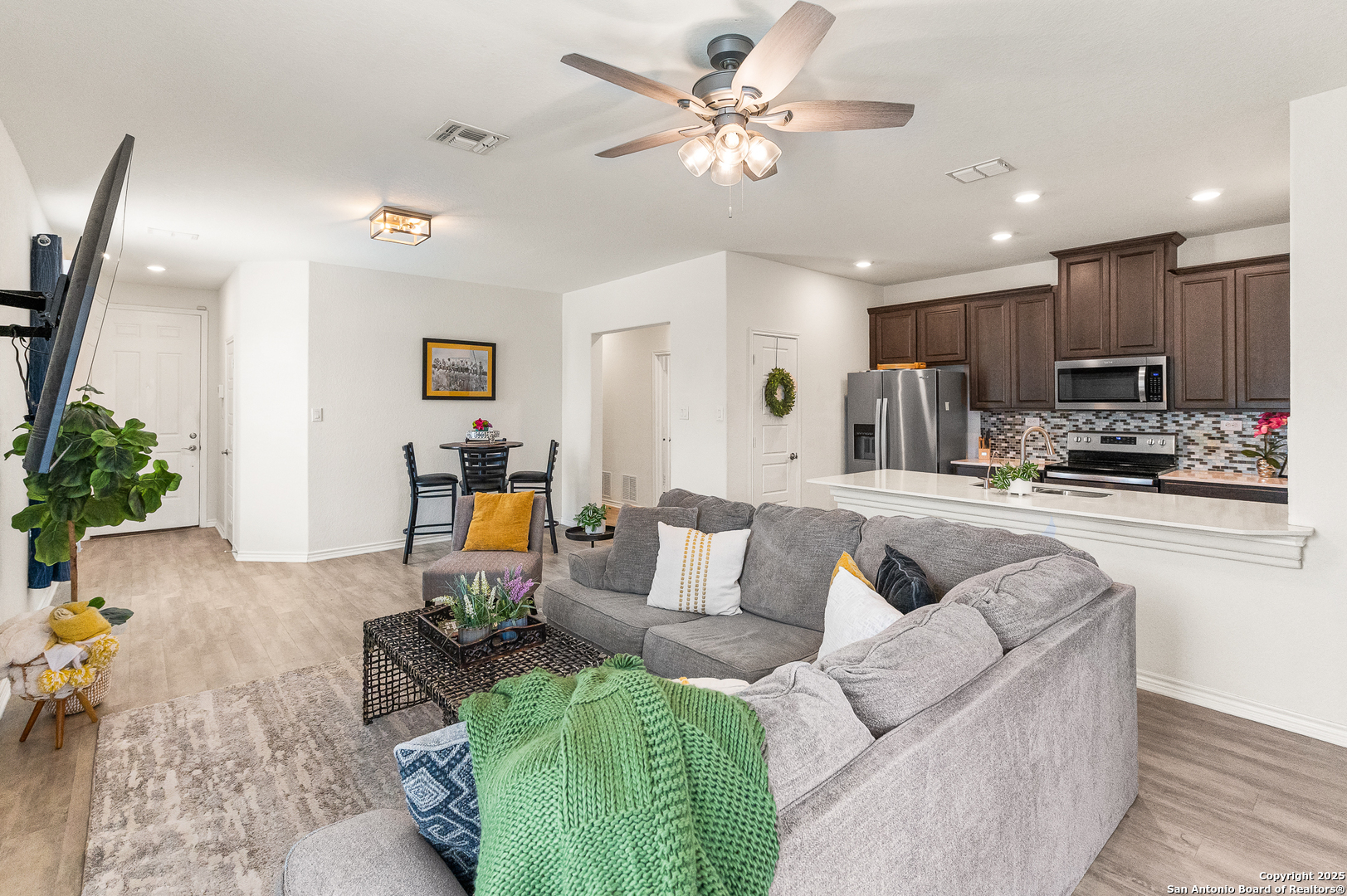 14902 Ardilla San Antonio TX 78217