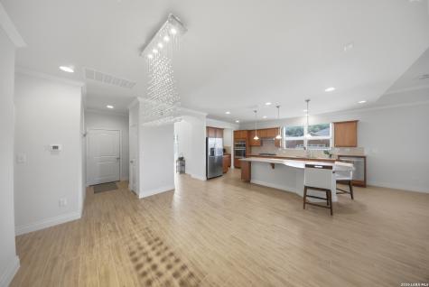 3603 Daisy Spring San Antonio TX 78253