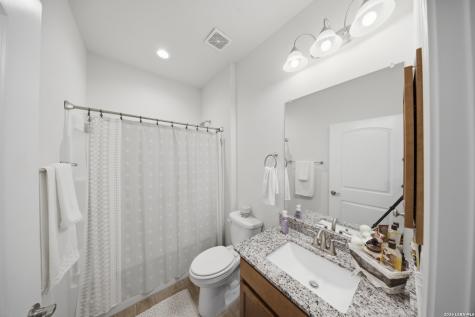 3603 Daisy Spring San Antonio TX 78253