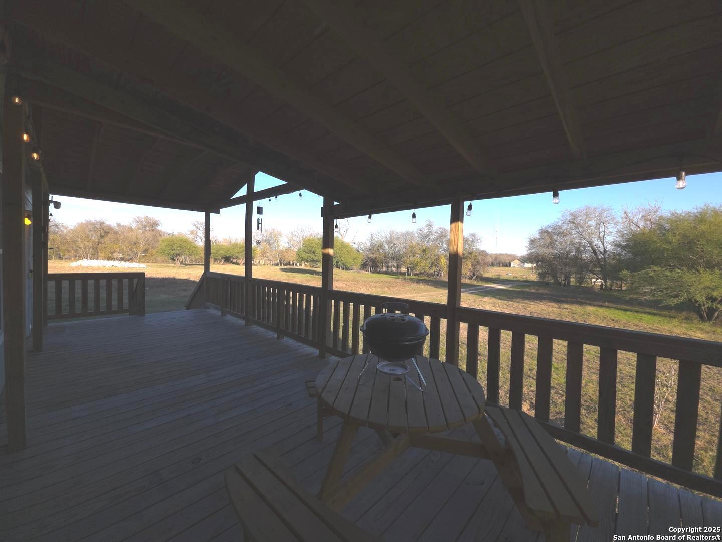 290 River Park Road Luling TX 78648
