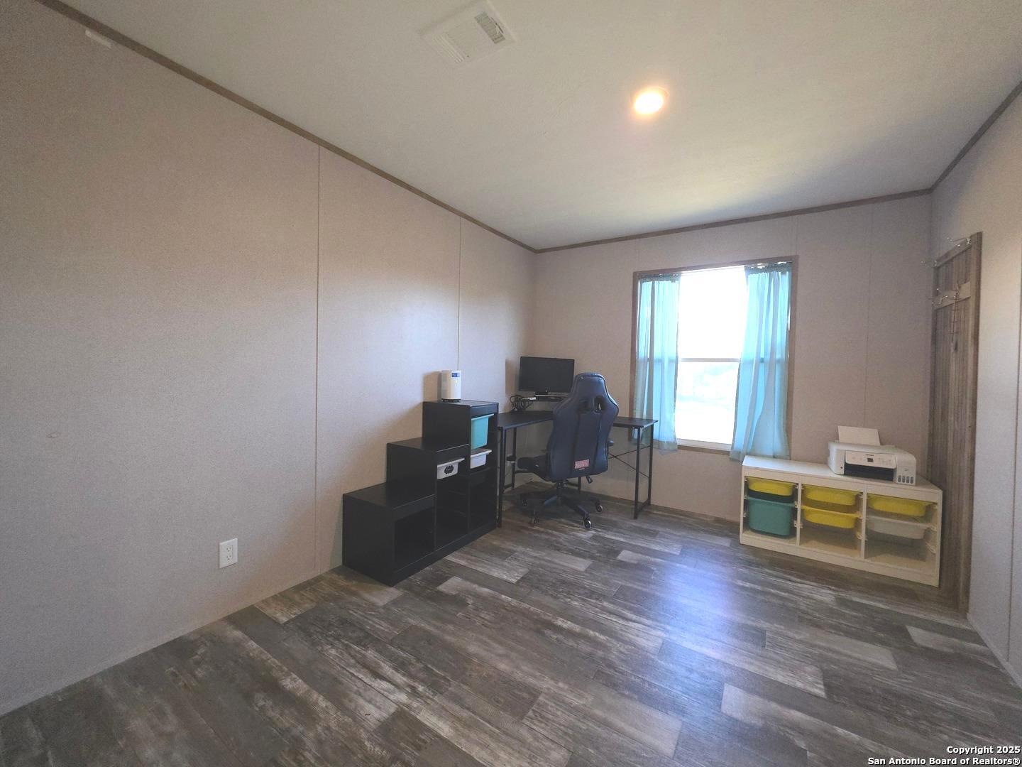 290 River Park Road Luling TX 78648