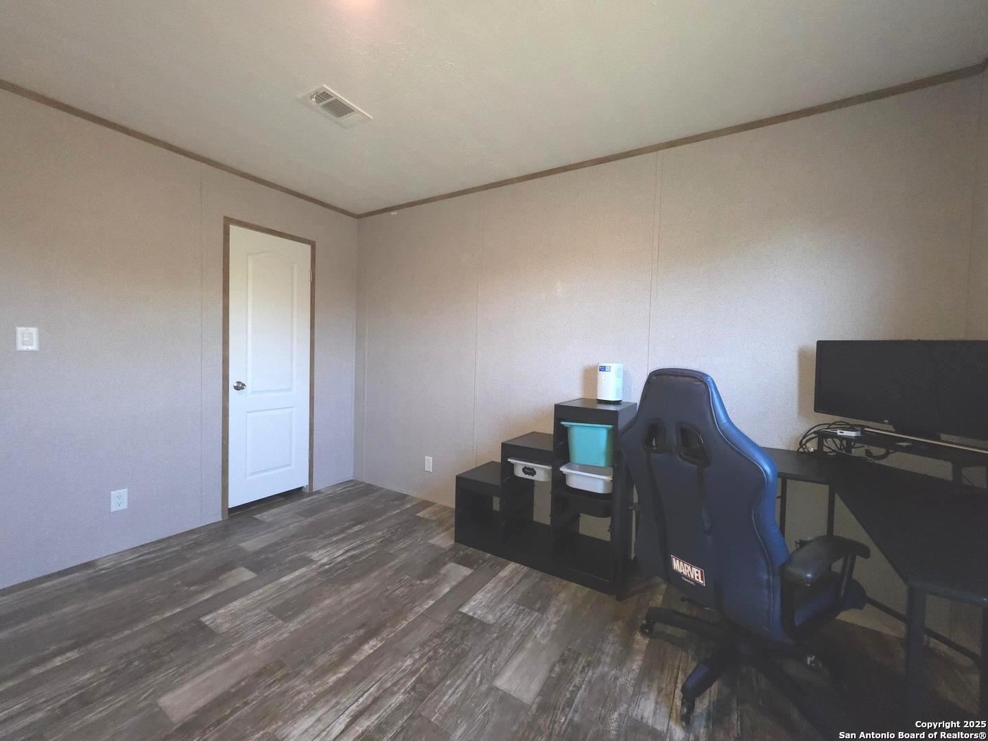 290 River Park Road Luling TX 78648