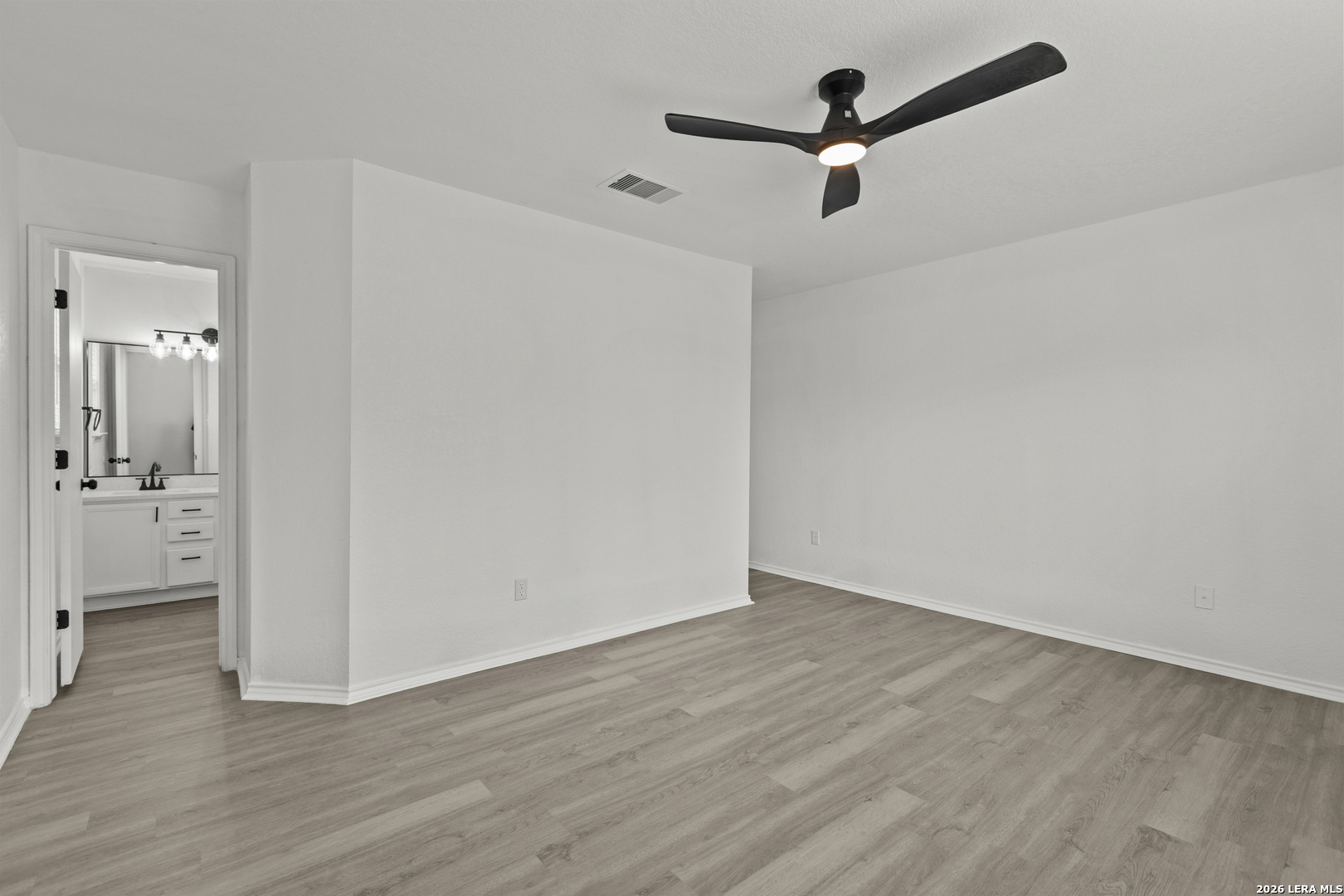 1415 Barker Bay San Antonio TX 78245