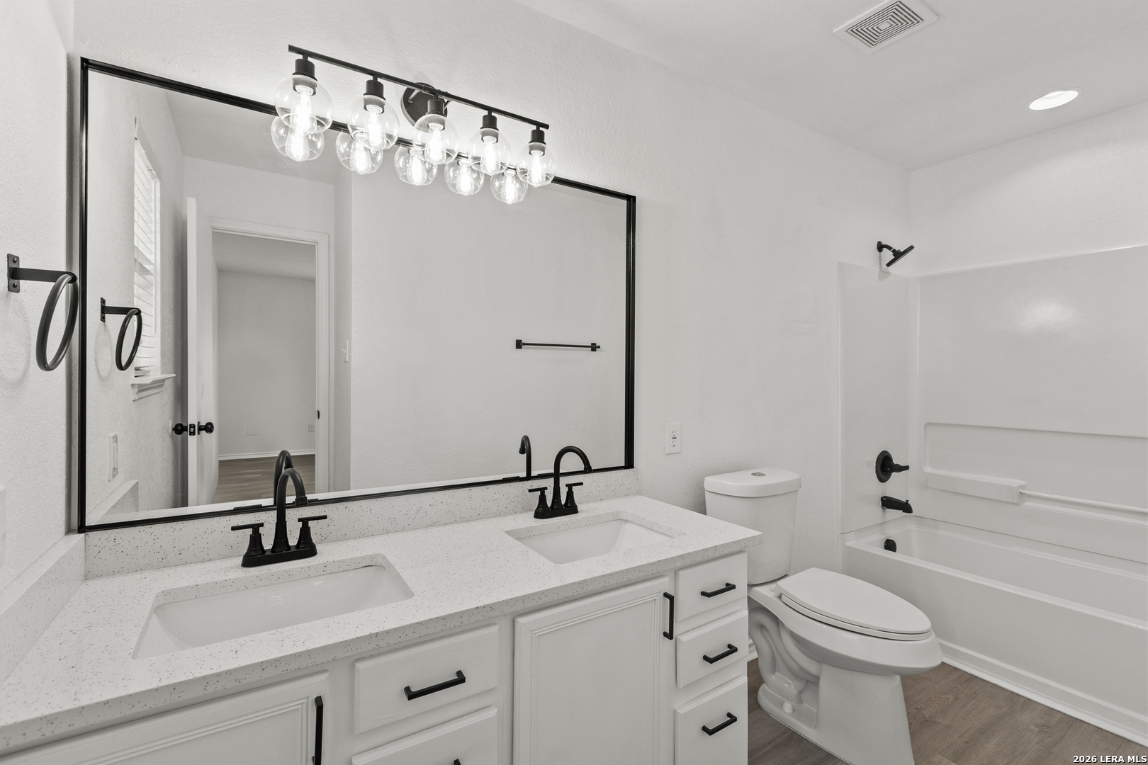 1415 Barker Bay San Antonio TX 78245