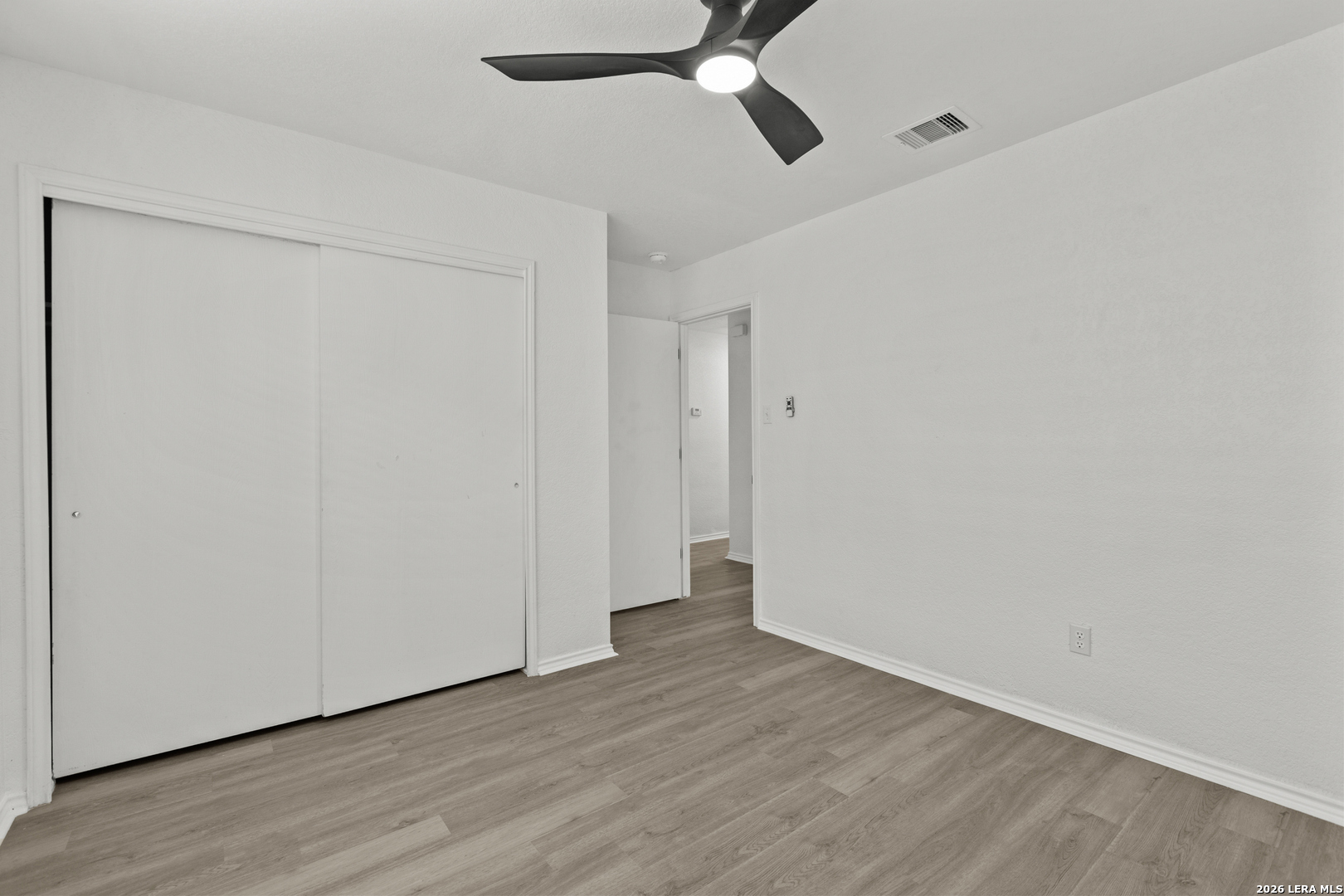 1415 Barker Bay San Antonio TX 78245