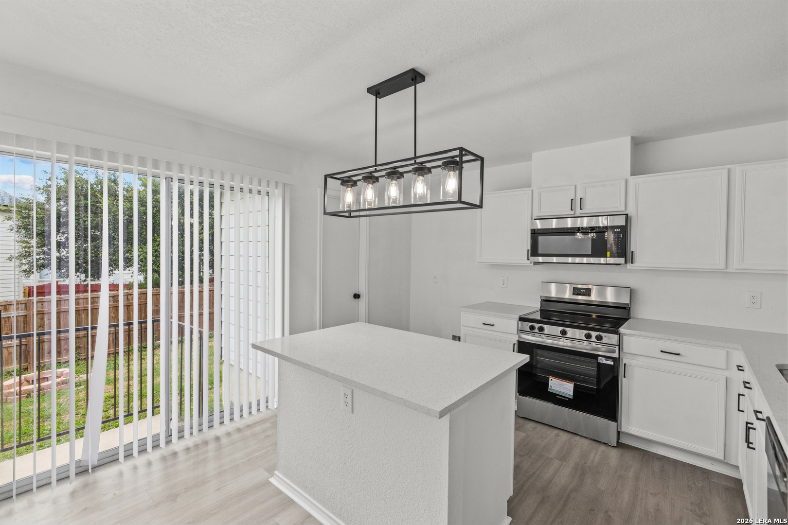 1415 Barker Bay San Antonio TX 78245