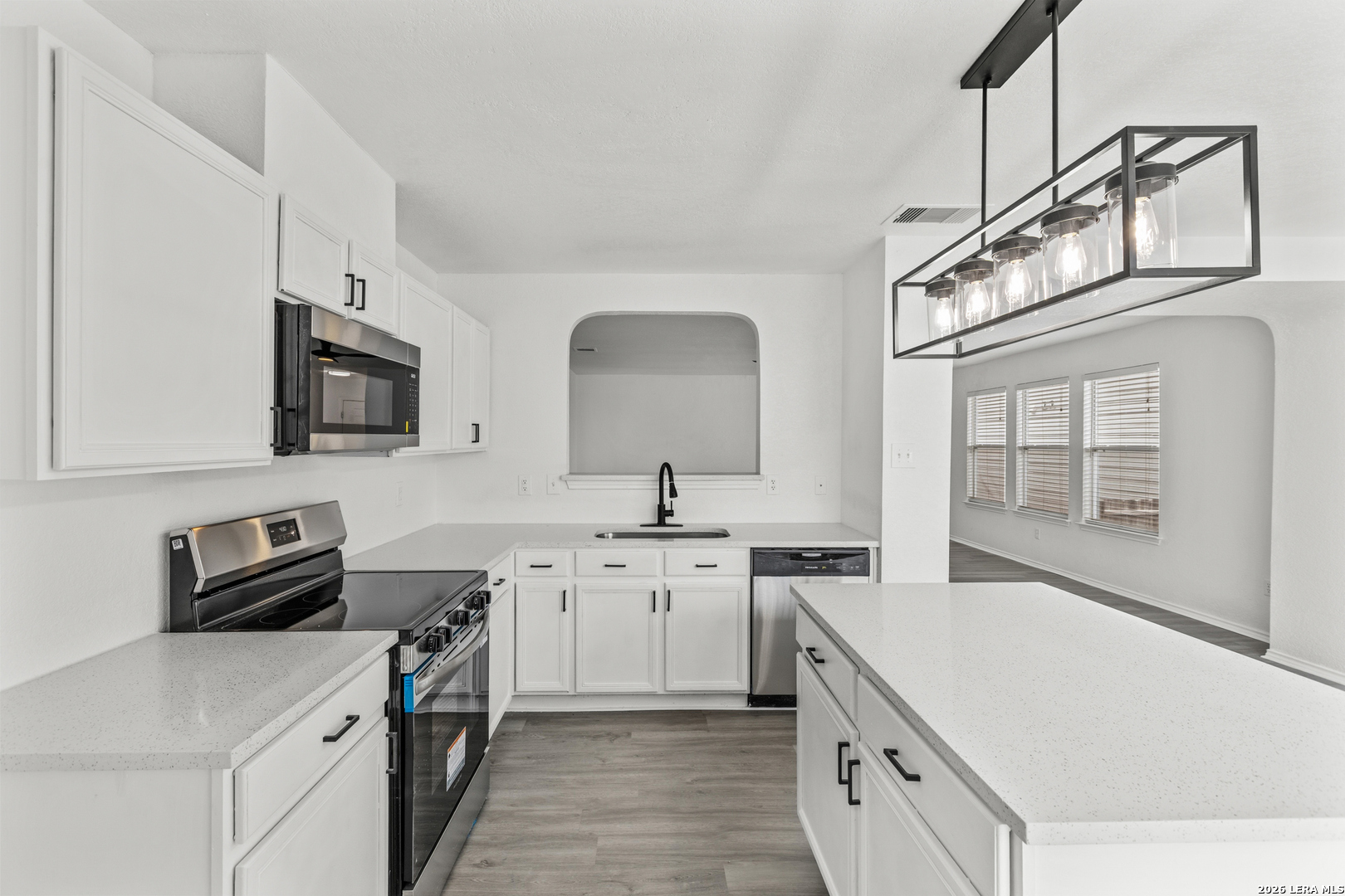 1415 Barker Bay San Antonio TX 78245