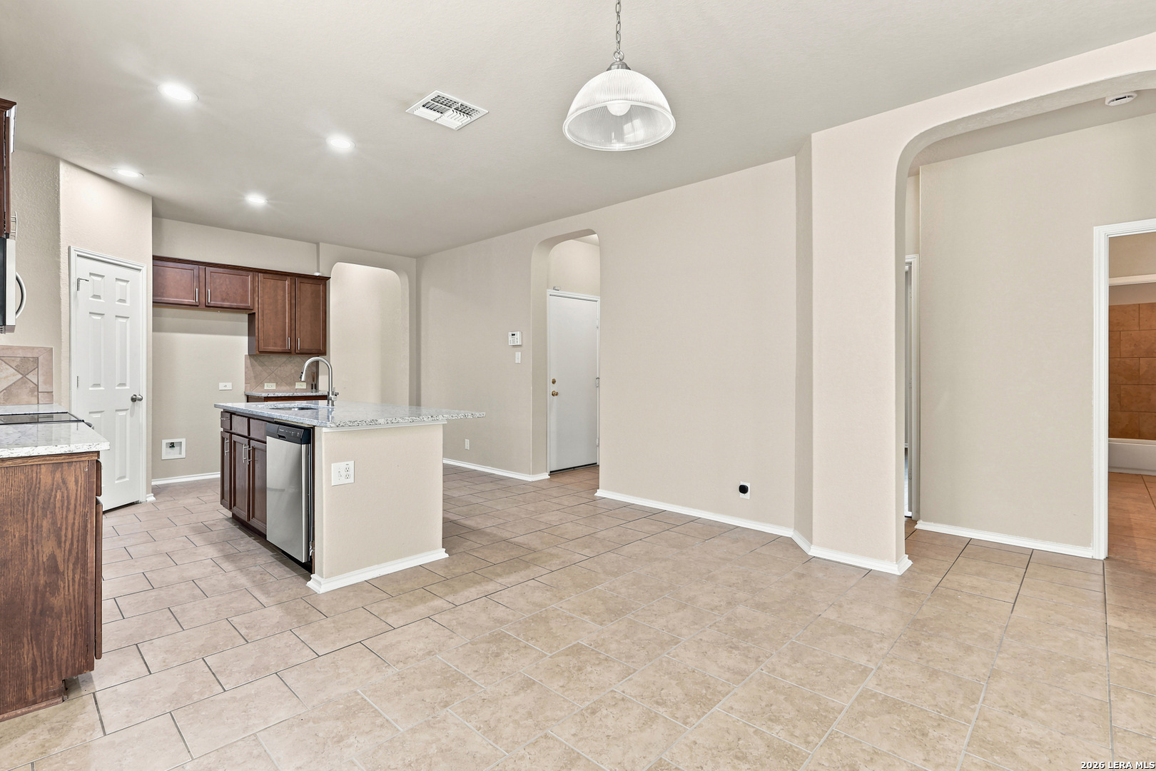 162 Golden Wren San Antonio TX 78253
