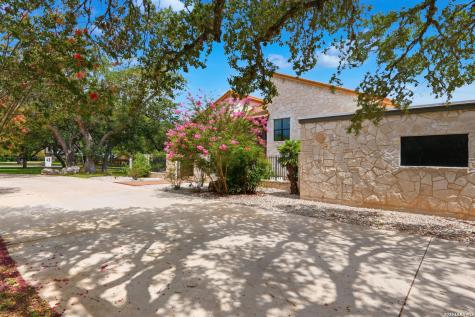 2934 Scattered Oaks Street San Antonio TX 78232
