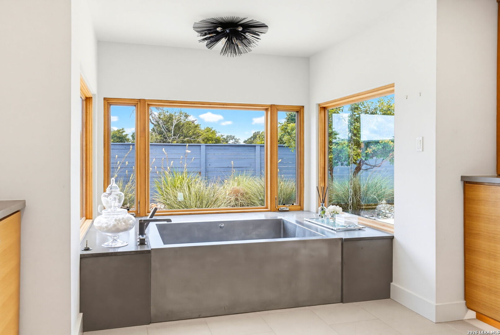 106B Fm 1376 Boerne TX 78006