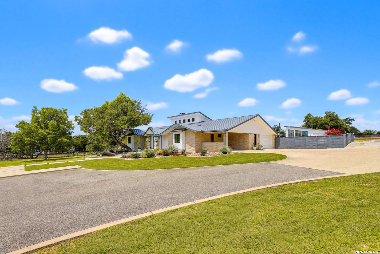 106B Fm 1376 Boerne TX 78006