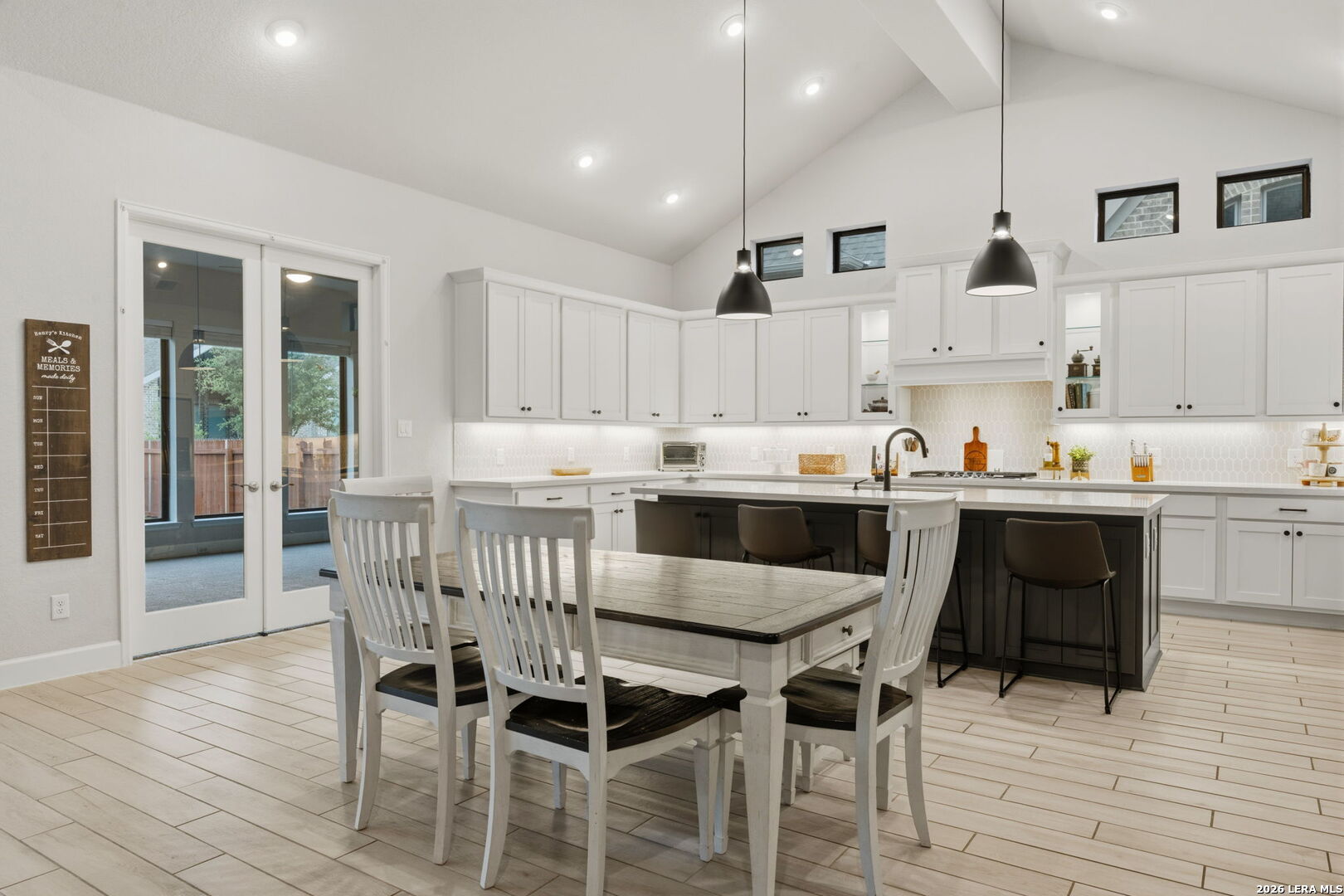 10006 Sarah Place Boerne TX 78006