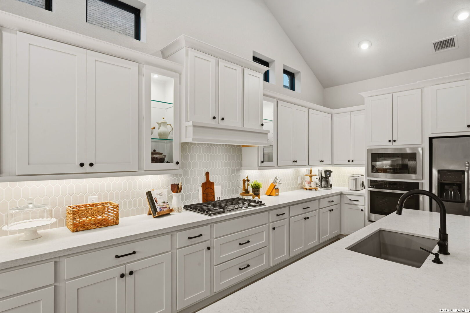 10006 Sarah Place Boerne TX 78006